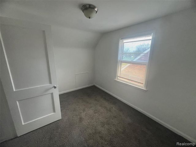 21341 Reimanville Avenue, Ferndale, MI 48220