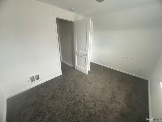 21341 Reimanville Avenue, Ferndale, MI 48220