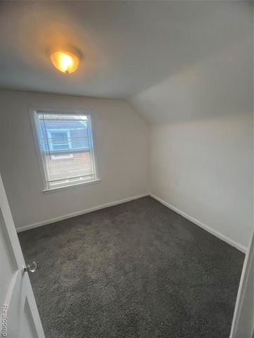 21341 Reimanville Avenue, Ferndale, MI 48220