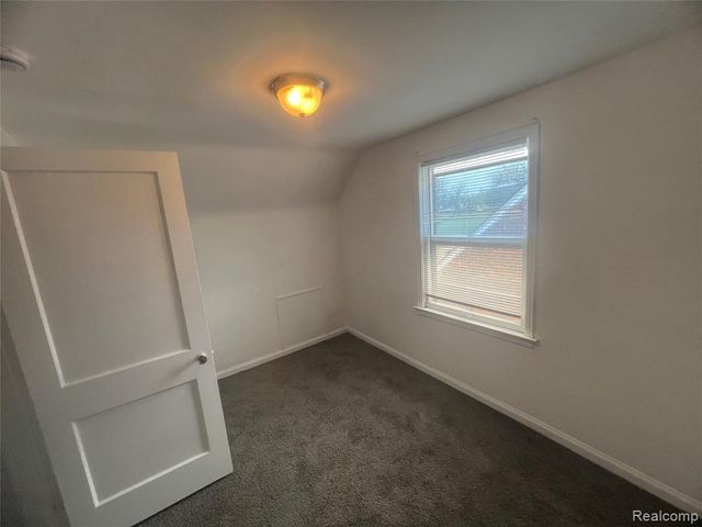 21341 Reimanville Avenue, Ferndale, MI 48220
