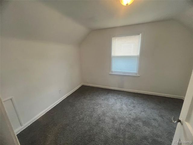 21341 Reimanville Avenue, Ferndale, MI 48220