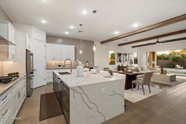 7403 W Lisbon Lane, Peoria, AZ 85381