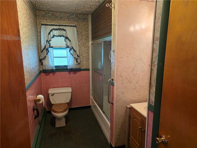 4361 Spruce Street, Whitehall Twp, PA 18052