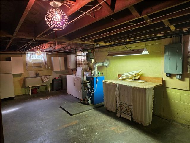 4361 Spruce Street, Whitehall Twp, PA 18052