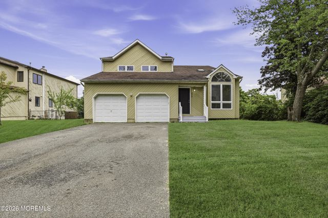 659 Mccormick Drive, Toms River, NJ 08753