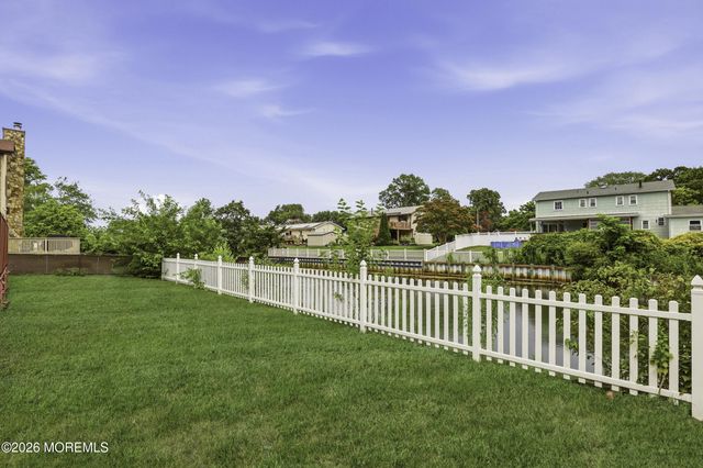 659 Mccormick Drive, Toms River, NJ 08753
