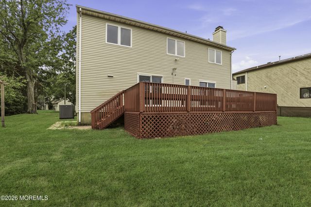 659 Mccormick Drive, Toms River, NJ 08753