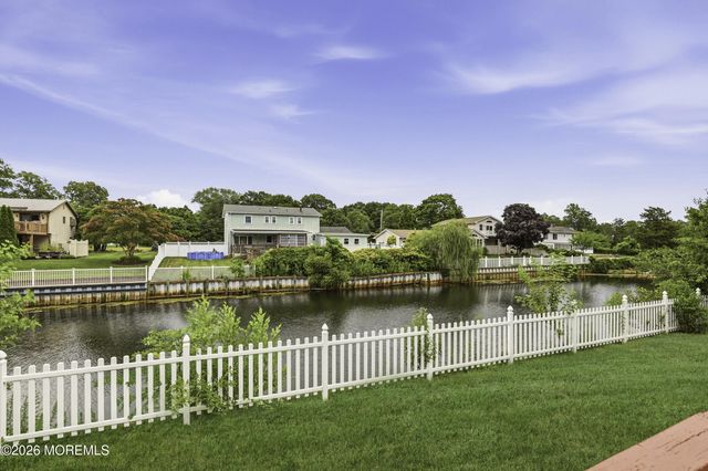 659 Mccormick Drive, Toms River, NJ 08753