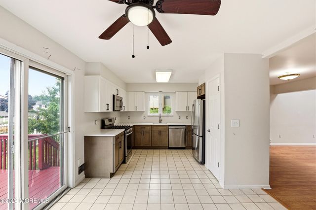 659 Mccormick Drive, Toms River, NJ 08753