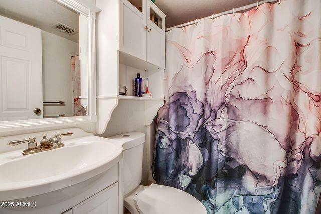 14015 N 61st Avenue, Glendale, AZ 85306