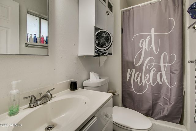 14015 N 61st Avenue, Glendale, AZ 85306