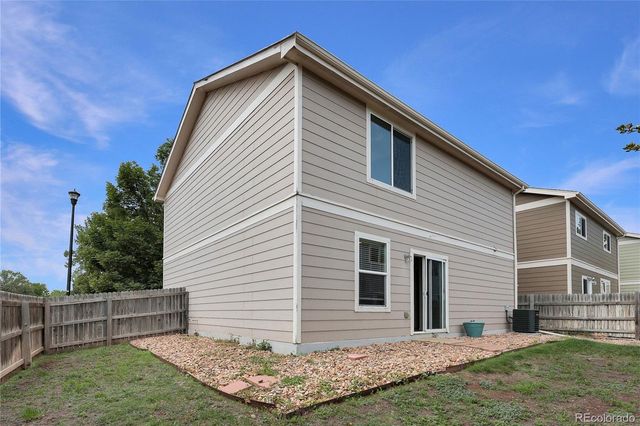 10701 Durango Place, Longmont, CO 80504