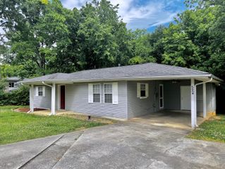 524 Oak Street, Dayton, TN 37321