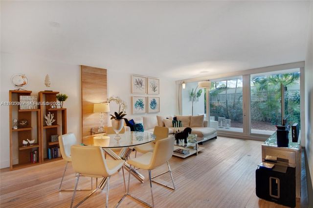 155 Ocean Lane Dr 104, Key Biscayne, FL 33149