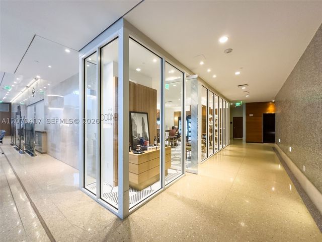 6801 Collins Ave 1401, Miami Beach, FL 33141