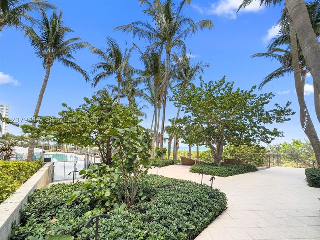 6801 Collins Ave 1401, Miami Beach, FL 33141