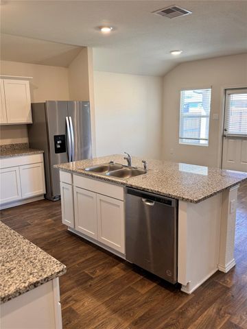 322 Harvest Creek DR, Kyle, TX 78640
