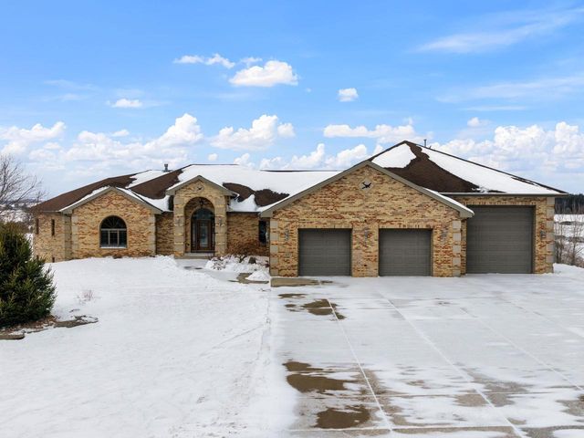 457 Union Road, Brooklyn, WI 53521