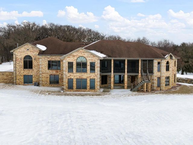 457 Union Road, Brooklyn, WI 53521