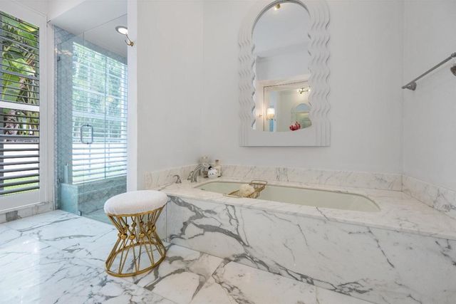 201 Bahama Lane, Palm Beach, FL 33480