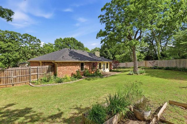 19 Sequoyah Boulevard, Shawnee, OK 74801