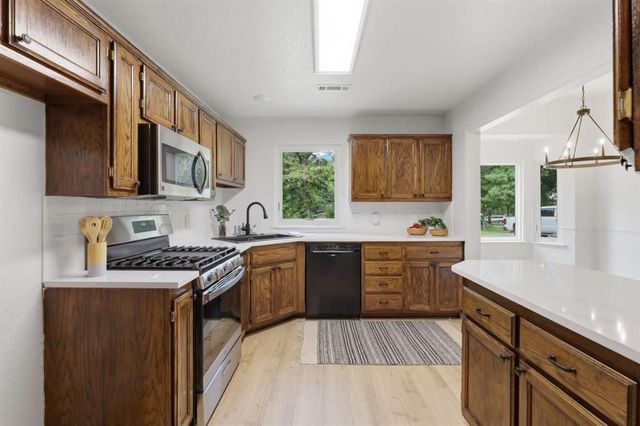 19 Sequoyah Boulevard, Shawnee, OK 74801