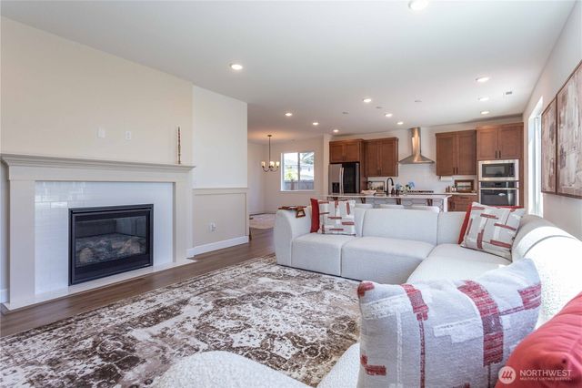 2407 Barn Door Ct, Ferndale, WA 98248