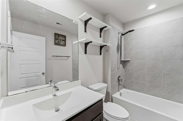 2914 Gunnersbury Drive, Houston, TX 77047