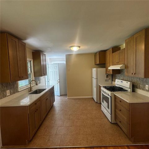 605 East Susquehanna Street, Allentown City, PA 18103