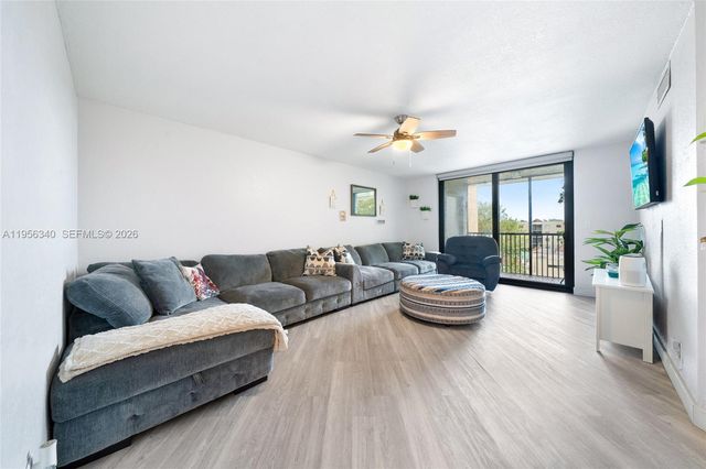 10551 W Broward Boulevard 408, Plantation, FL 33324