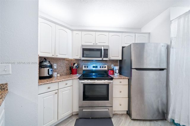 10551 W Broward Boulevard 408, Plantation, FL 33324