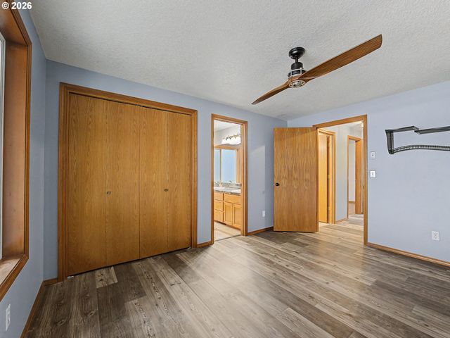 35129 SYKES Rd, St Helens, OR 97051
