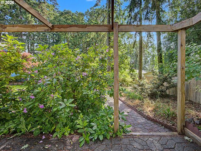 35129 SYKES Rd, St Helens, OR 97051