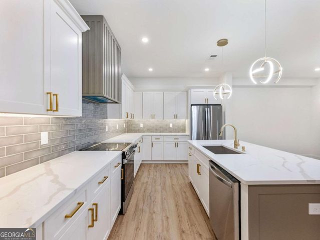 2600 Winding Lake Trail, Conyers, GA 30012