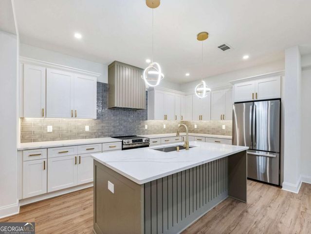 2600 Winding Lake Trail, Conyers, GA 30012