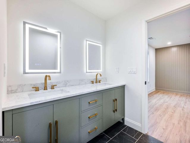 2600 Winding Lake Trail, Conyers, GA 30012