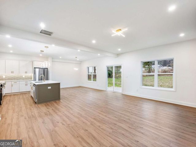 2600 Winding Lake Trail, Conyers, GA 30012