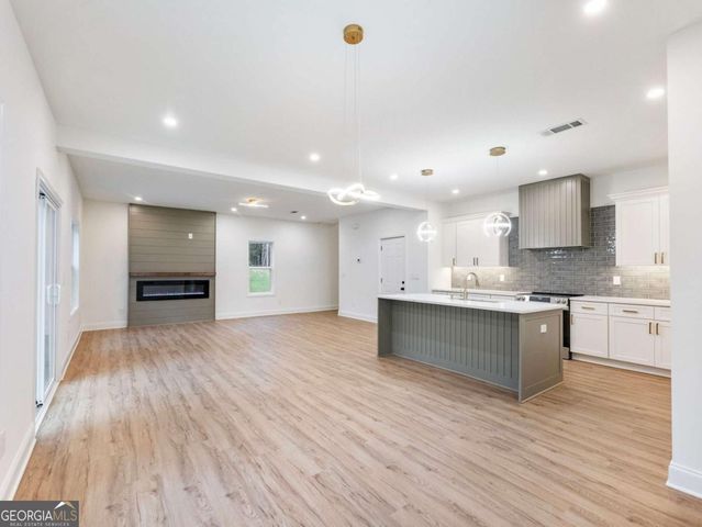 2600 Winding Lake Trail, Conyers, GA 30012