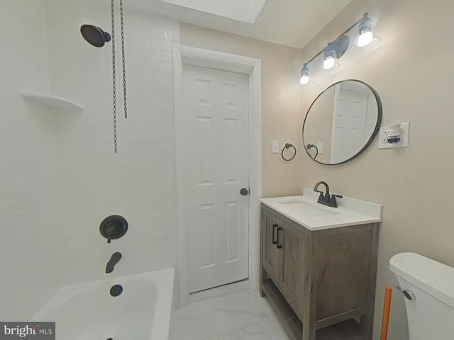 44 BRANFORD ROAD, Darby, PA 19023