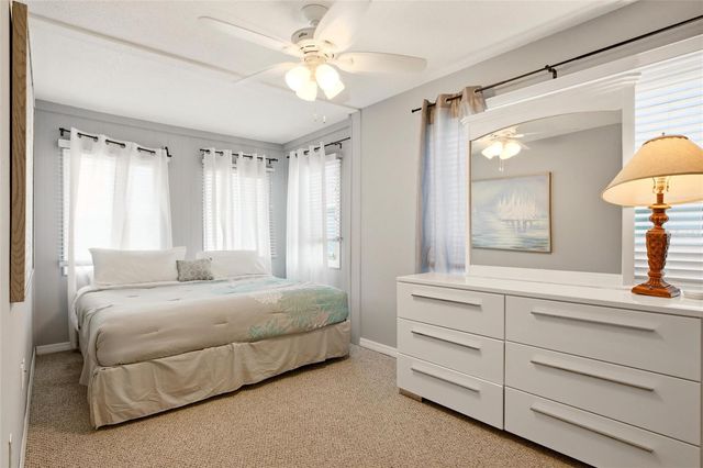 10125 MANATEE AVENUE W A4, Bradenton, FL 34209