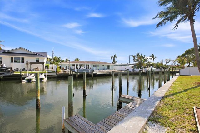 10125 MANATEE AVENUE W A4, Bradenton, FL 34209