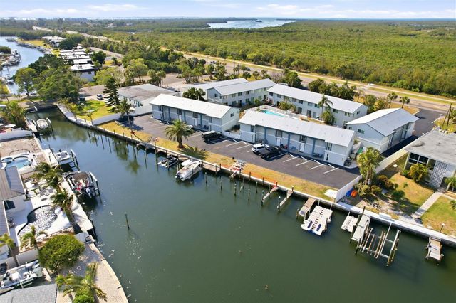 10125 MANATEE AVENUE W A4, Bradenton, FL 34209