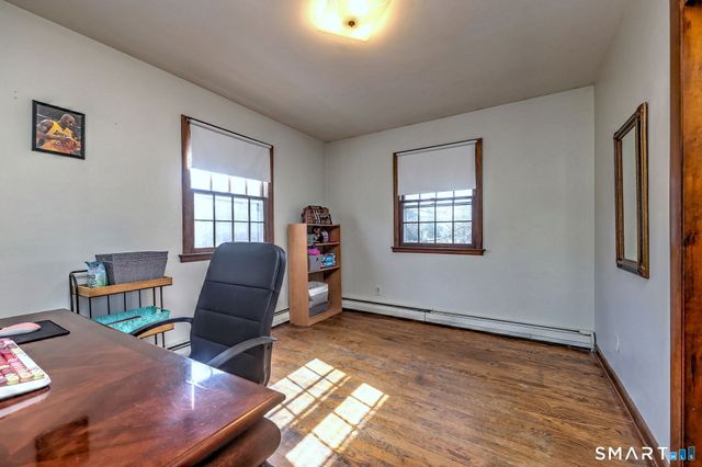 40 Church Street, Woodbury, CT 06798