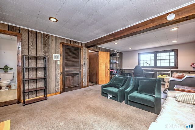 40 Church Street, Woodbury, CT 06798