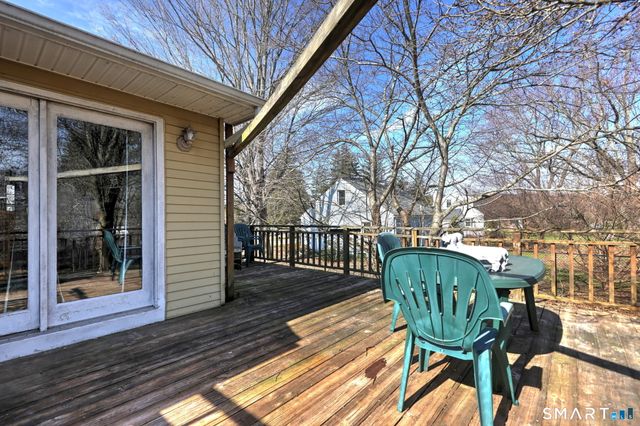 40 Church Street, Woodbury, CT 06798