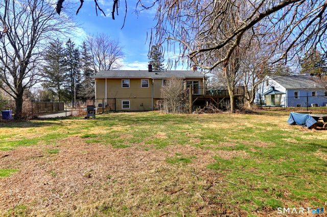 40 Church Street, Woodbury, CT 06798