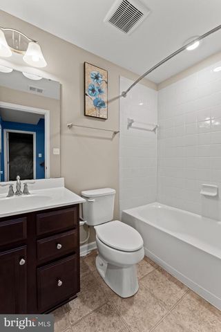 10568 LONG LEAF LN, Waldorf, MD 20603