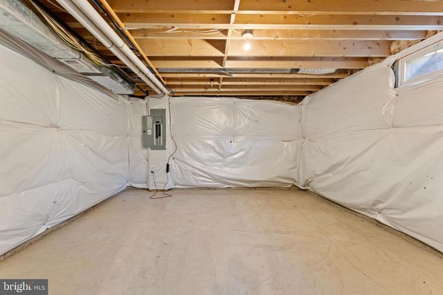 10568 LONG LEAF LN, Waldorf, MD 20603