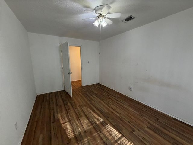 397 County Road 2117, Cleveland, TX 77327