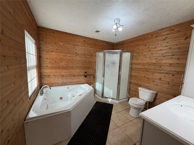 397 County Road 2117, Cleveland, TX 77327